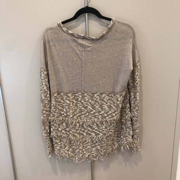 FREE PEOPLE Grey/Tan Sweater HOST PICK!!! - Picture 6 of 6